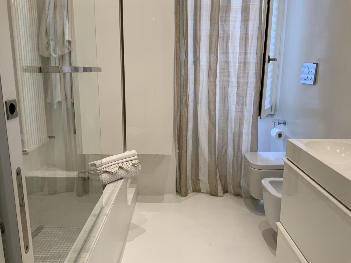 Rome, Beautiful Apartment In A Vintage Building Lido di Ostia Eksteriør billede