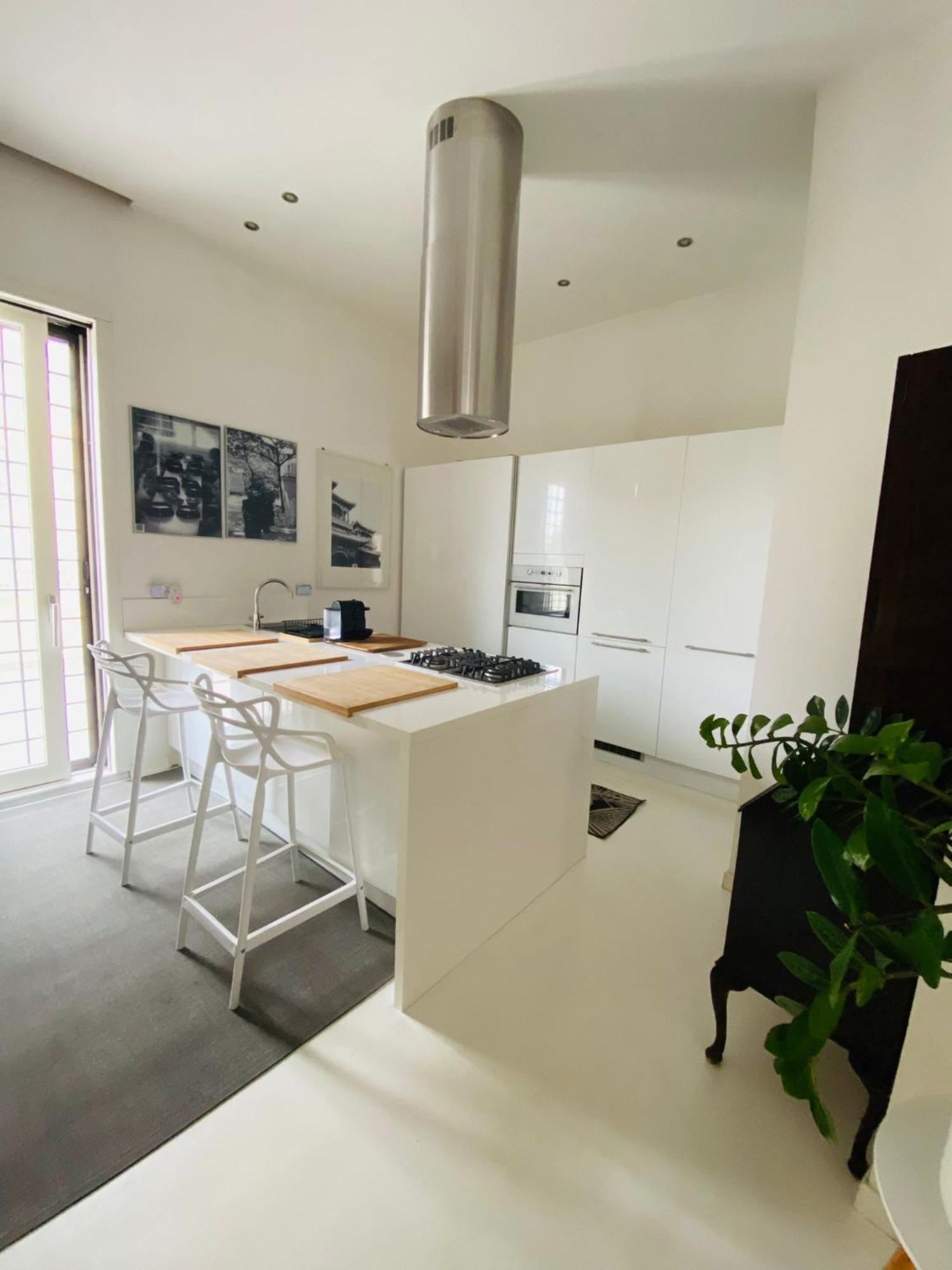 Rome, Beautiful Apartment In A Vintage Building Lido di Ostia Eksteriør billede